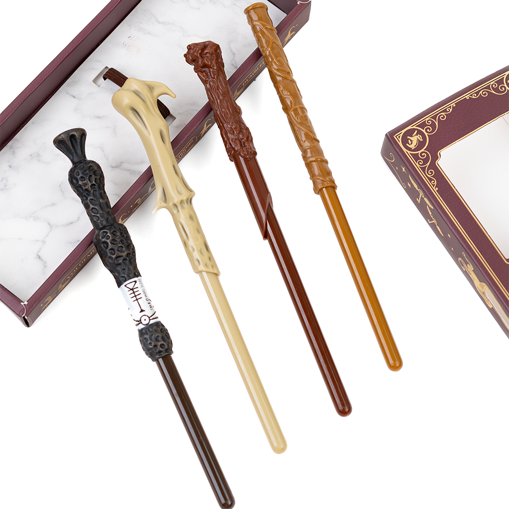 Mirada Harry Potter 4 Pcs Wand Pen Set