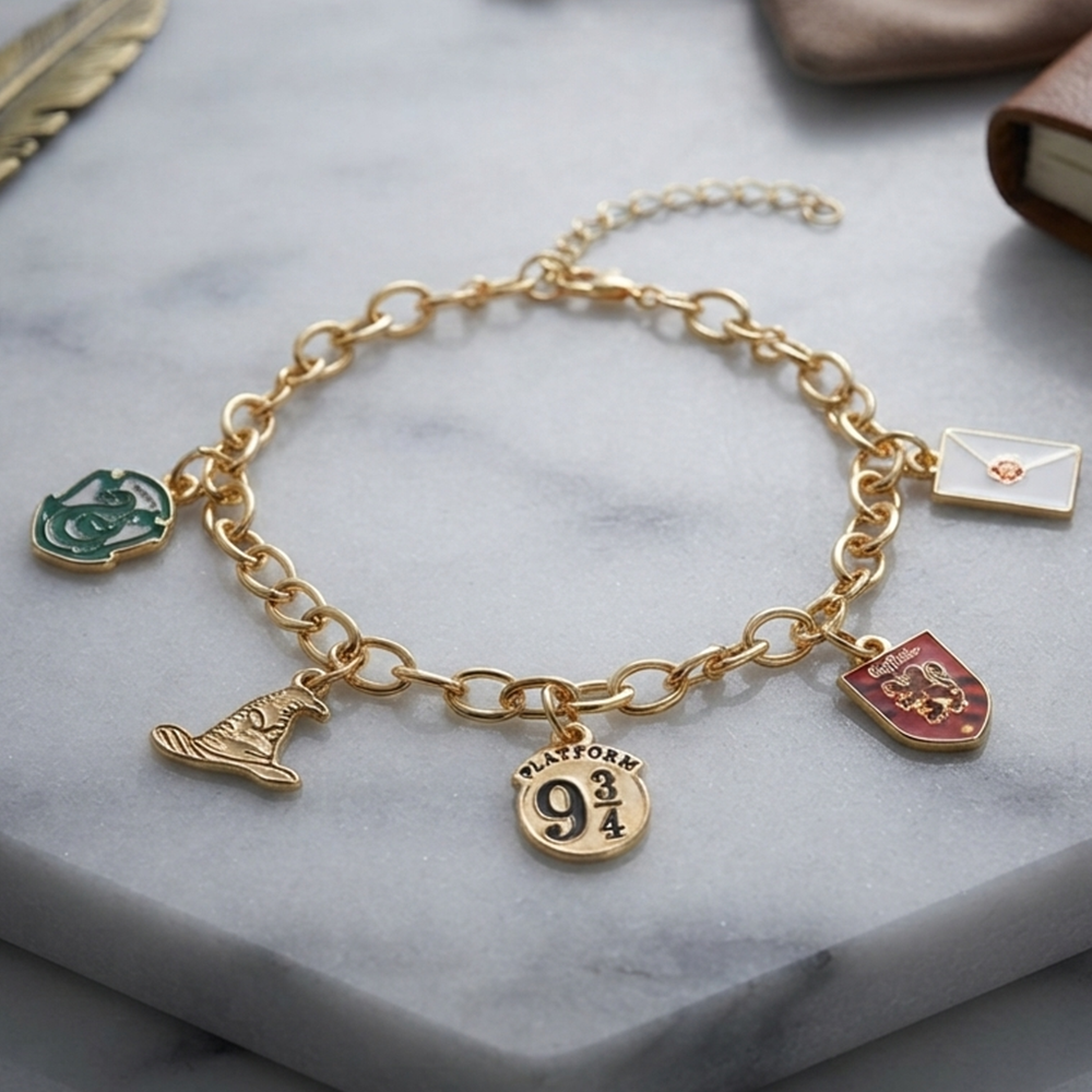 Mirada Harry Potter Hogwarts Charm Bracelet