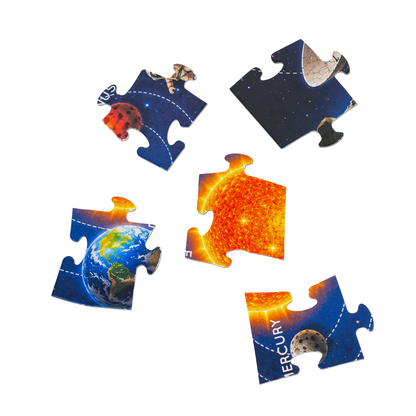 Mirada Glow in the Dark  Solar System Explorer